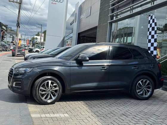 AUDI Q5 2.0 45 TFSI GASOLINA PRESTIGE QUATTRO S TRONIC AUDI Q5 2.0 45 TFSI GASOLINA PRESTIGE QUATTRO S TRONIC